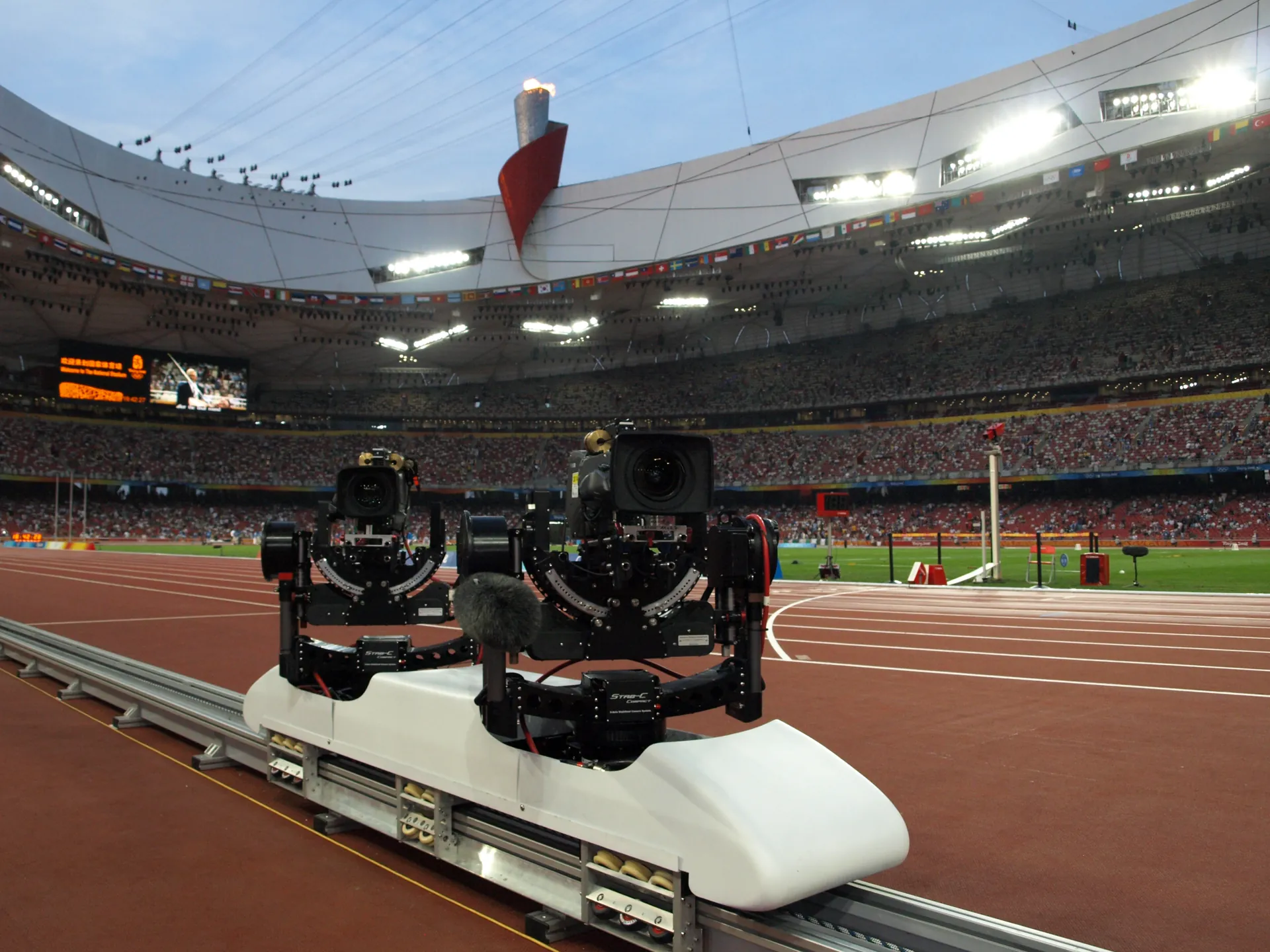 Rail-mounted gyro-stabilized camera system, Beijing 2008